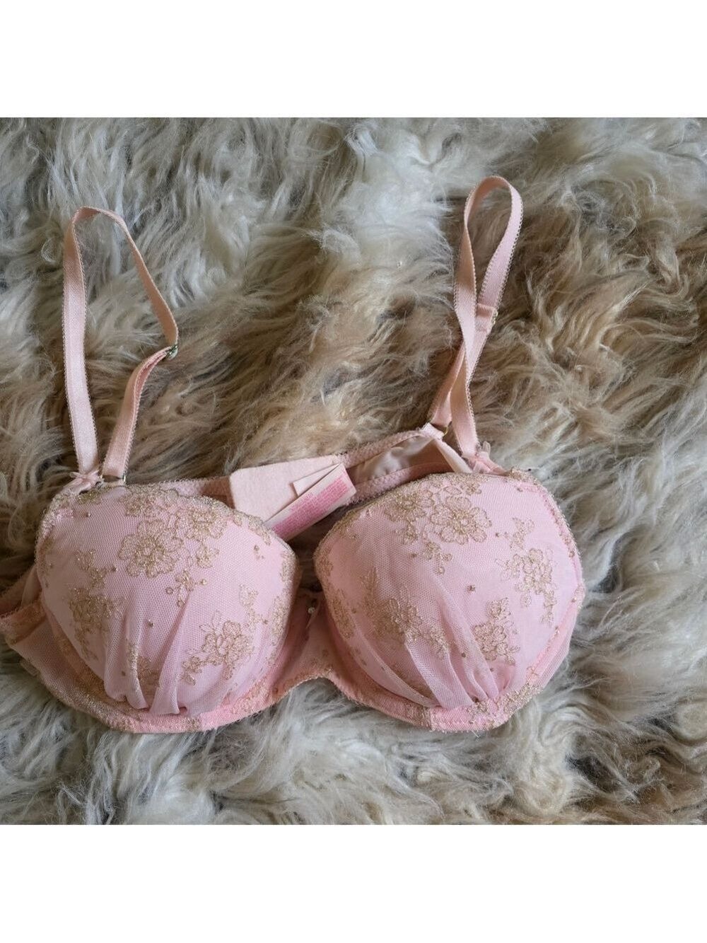 Victoria's Secret Pink Lace Embroidered Push-Up Bra Large